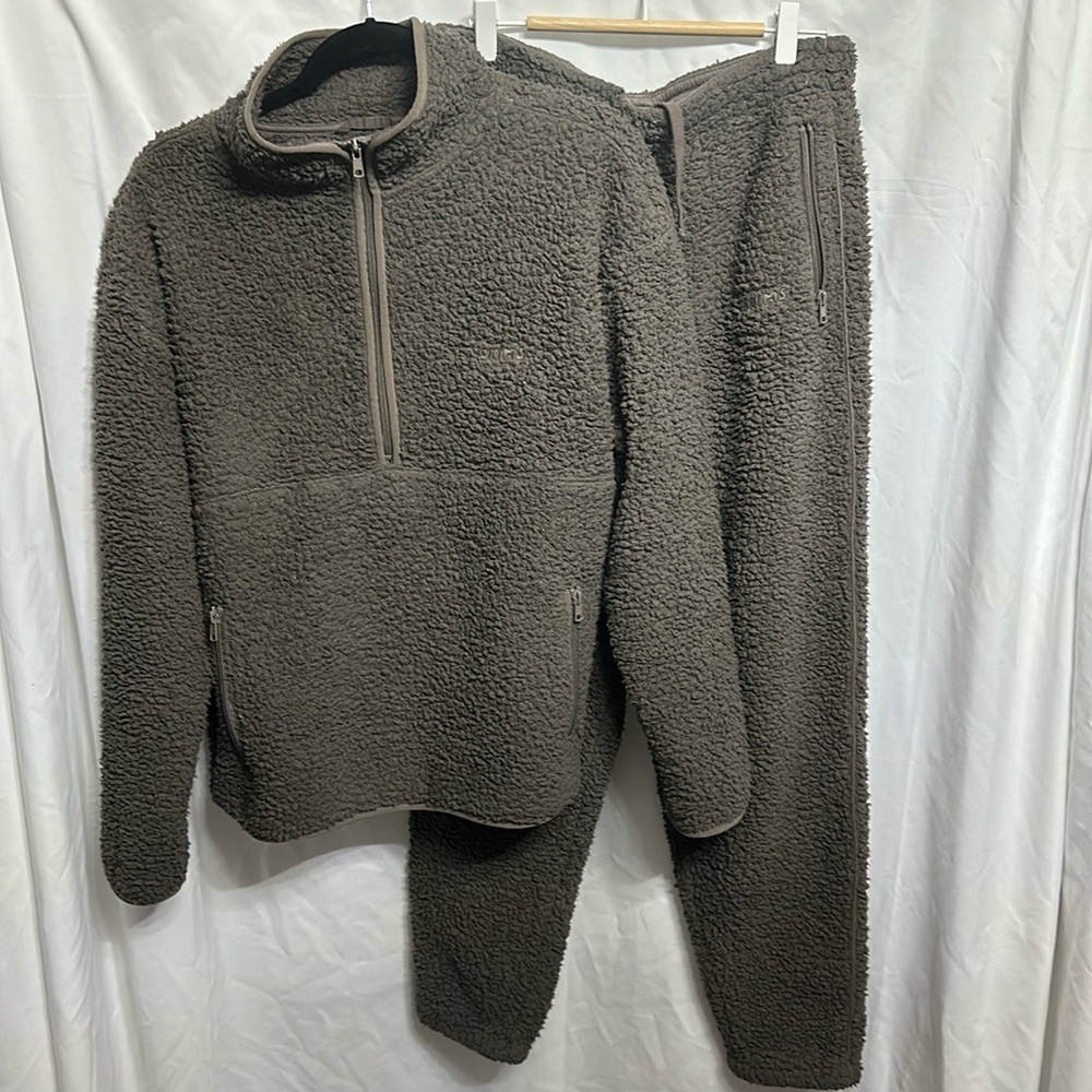 Skims teddy fleece set